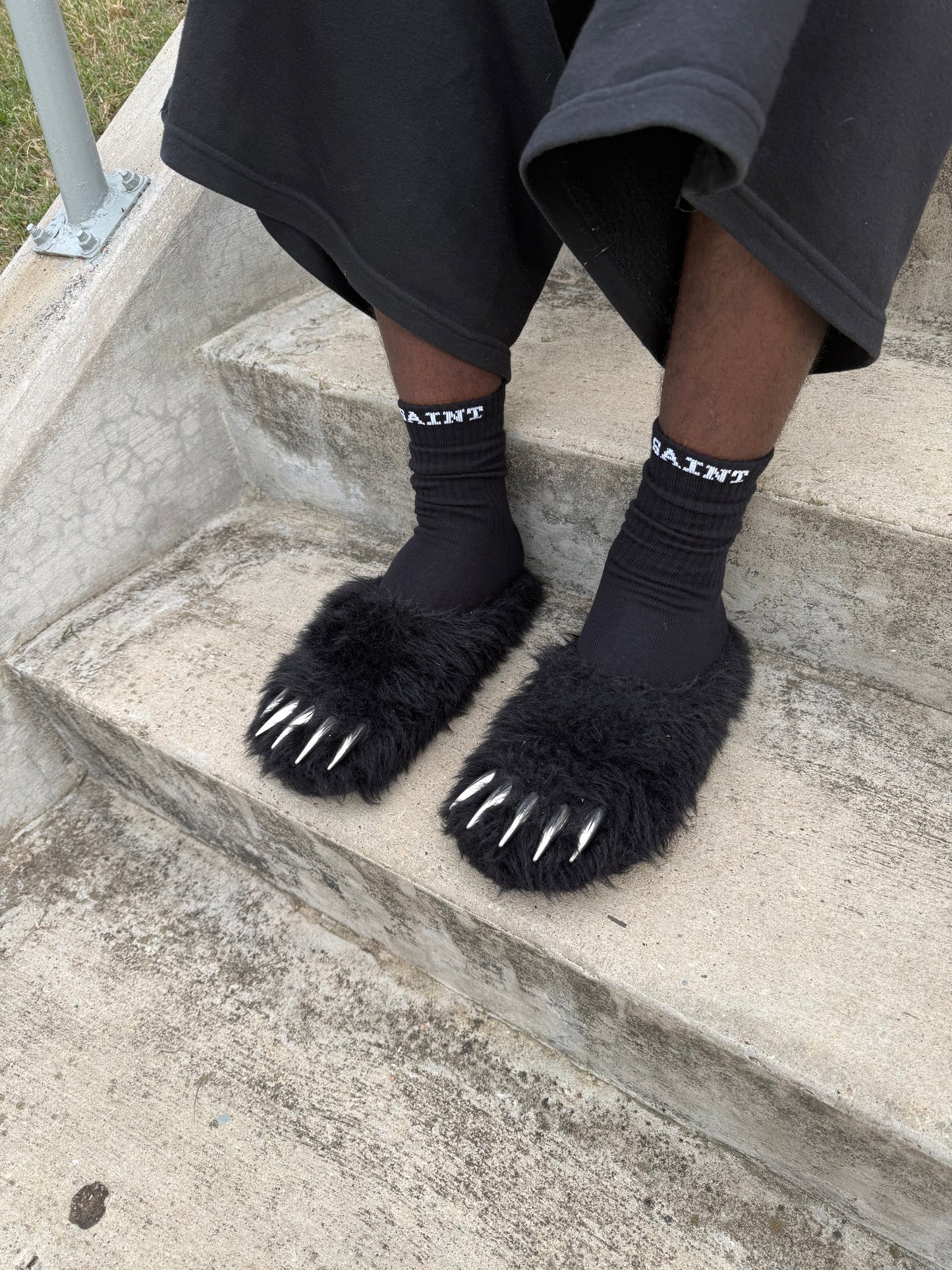 'Five Seven' Socks (Black)